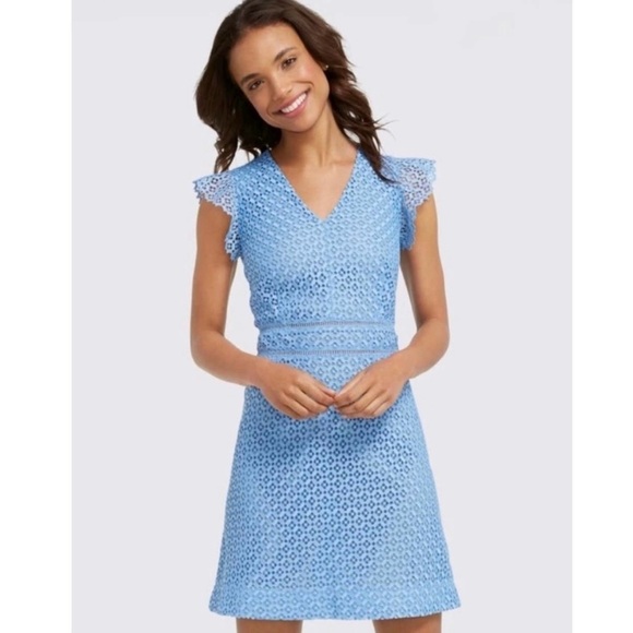 Draper James Dresses & Skirts - Draper James Blue Lattice Eyelet Lace Flutter Sleeve Dress